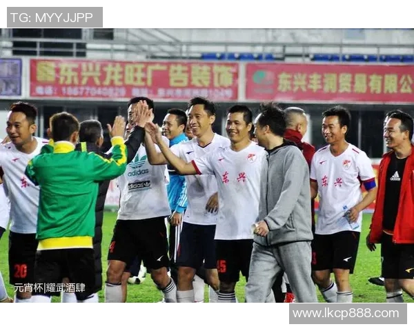 重庆足球明星赛精彩对决比分揭晓球迷热情高涨共庆盛事 重庆足球明星赛精彩对决比分揭晓球迷热情高涨共庆盛事